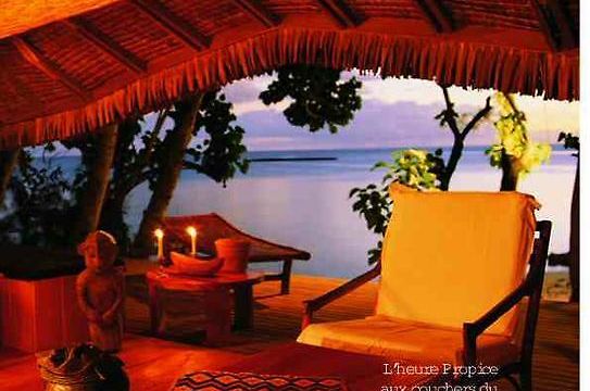 Surf in Moorea near Dream Island - photo 3